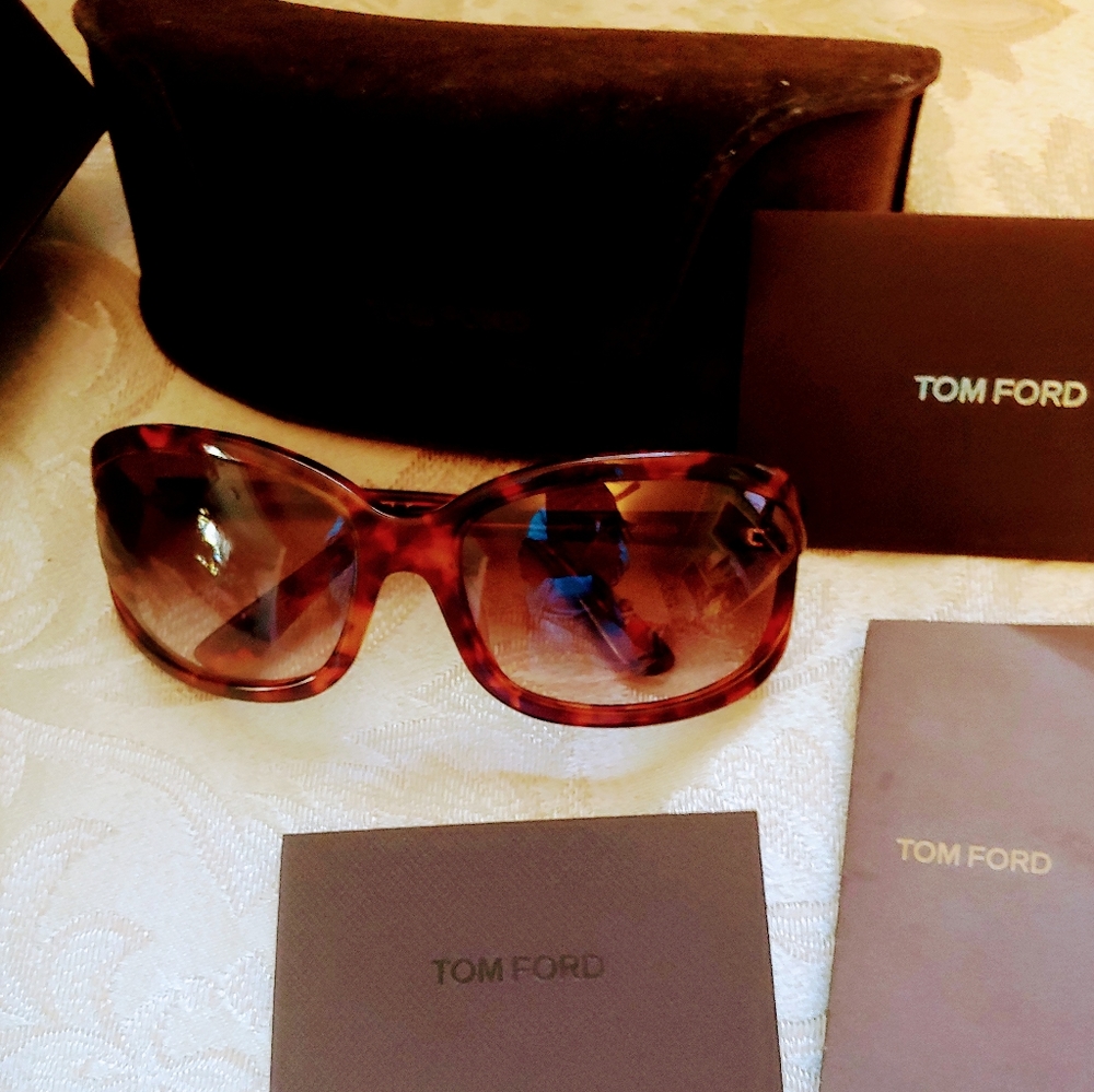 TOM FORD BROWN GRADIENT TORTOISE SUNGLASSES CASE BOX CLOTH & PAPERS - Picture 3 of 10